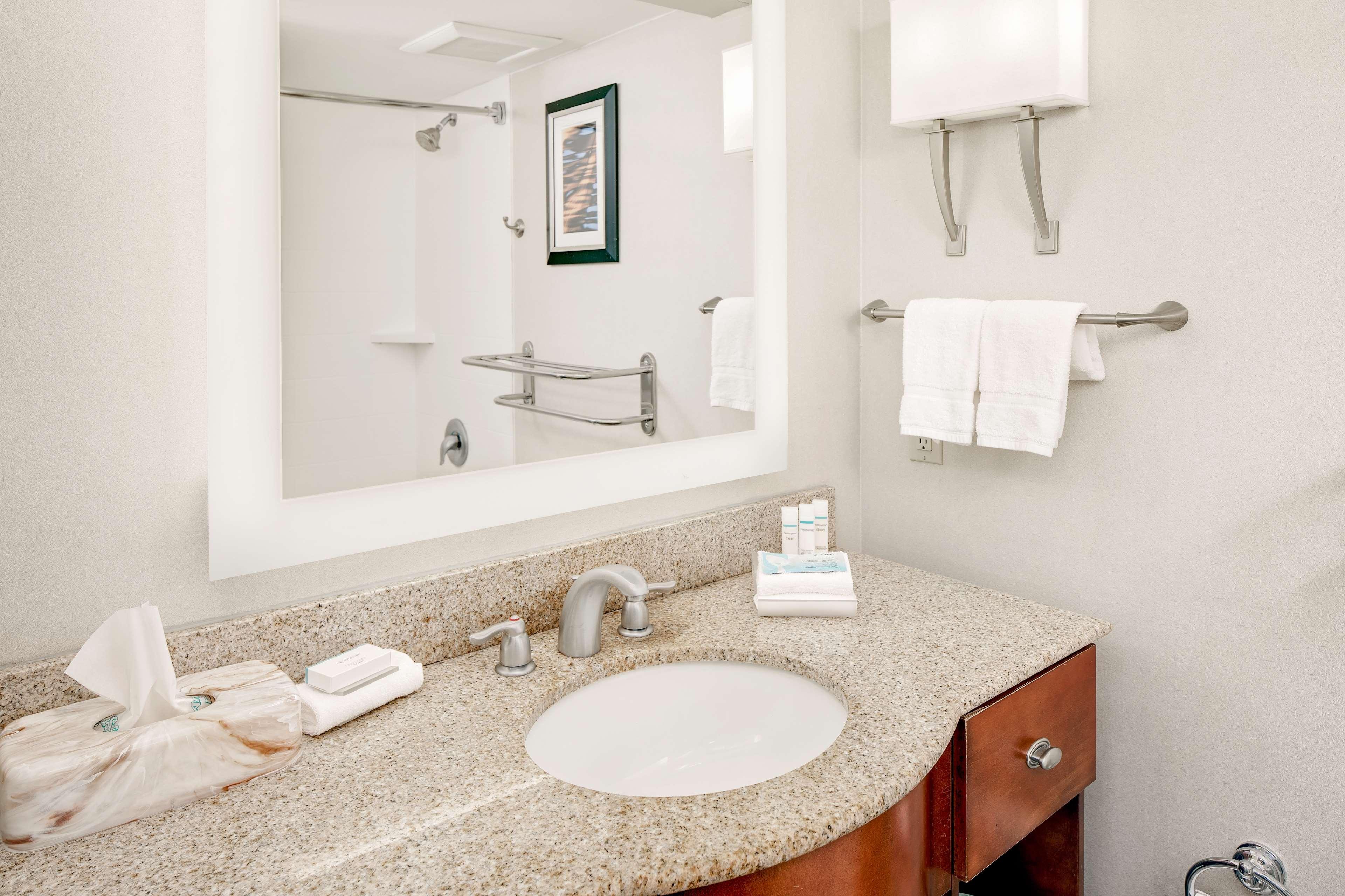 Homewood Suites By Hilton Raleigh/Cary Bagian luar foto