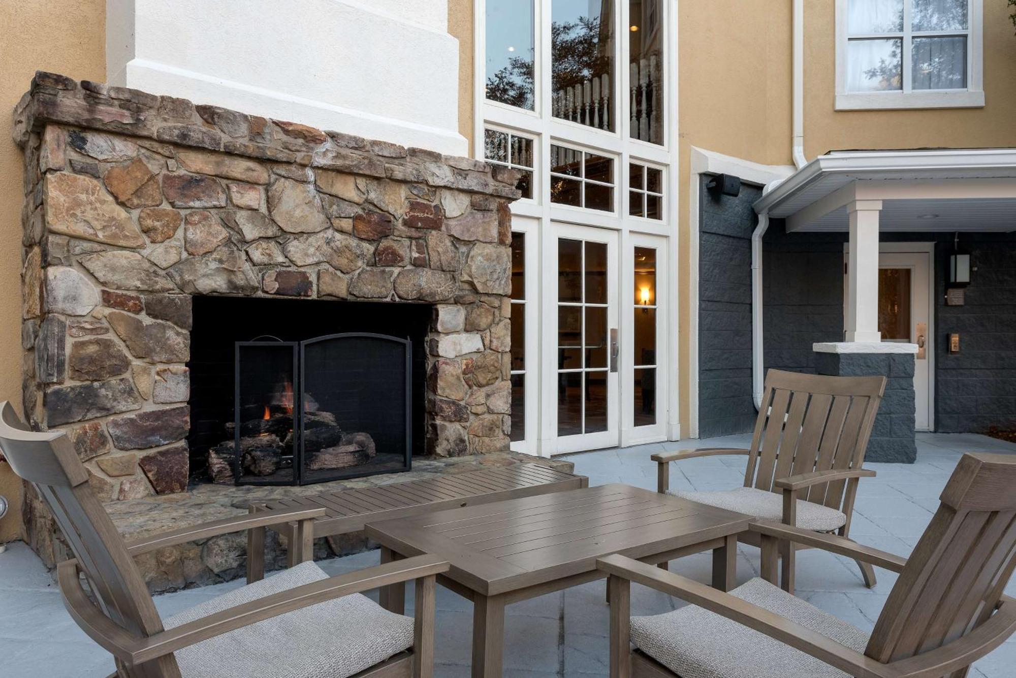 Homewood Suites By Hilton Raleigh/Cary Bagian luar foto